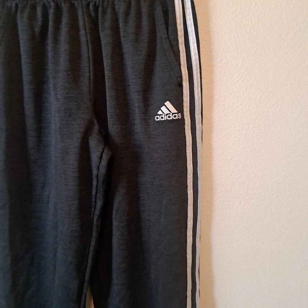 Under Armour activewear bundle